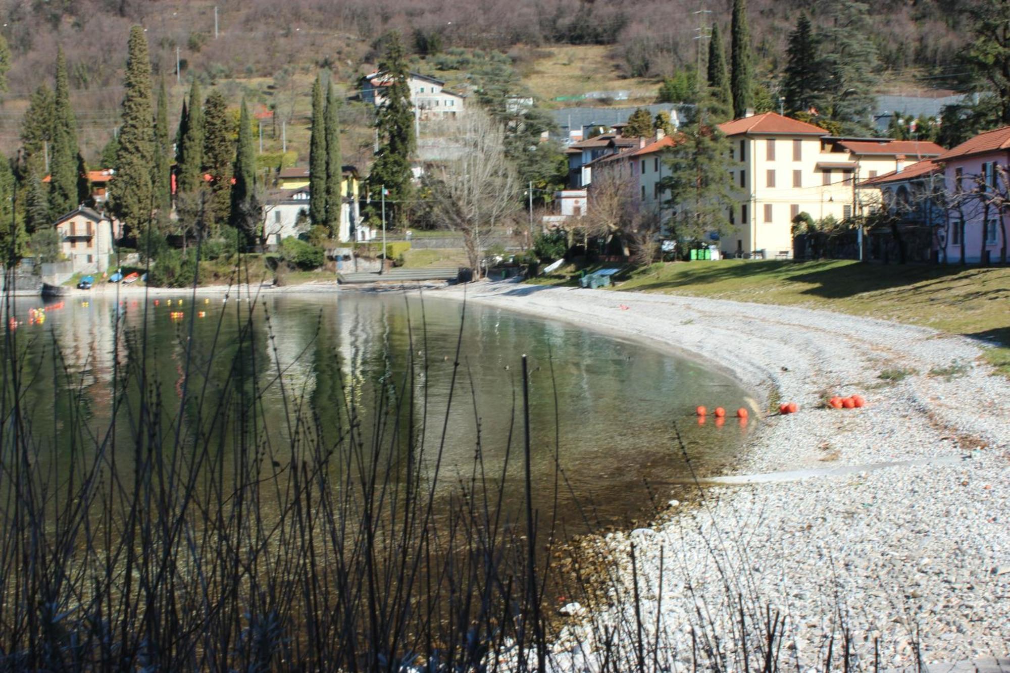 Apartament Bellavista Garden And Flowers Varenna Zewnętrze zdjęcie